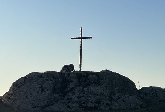 Боже, спаси Україну - на теренах ГСП  встановлено хрест - Боже, спаси Україну
